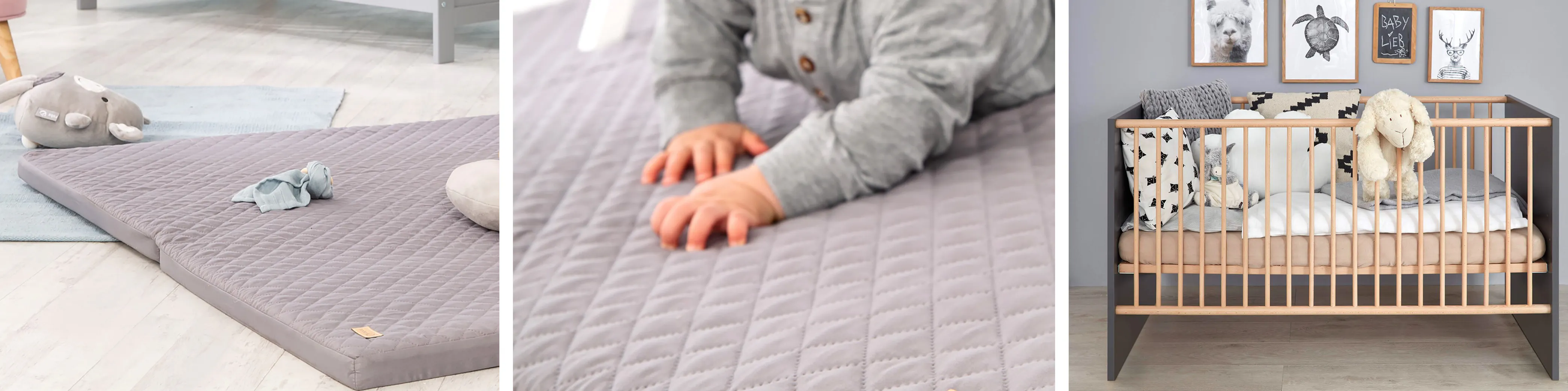 Krabbelndes Baby auf dünner Matratze und Babybett mit Kissen und Kuscheltier