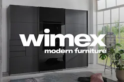 Schwarzer Kleiderschrank mit verspiegelten Schwebetüren der Marke Wimex