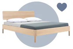 Bettgestell Nuuk der home24 Exklusivmarke Studio Copenhagen aus hellem Eichenholz