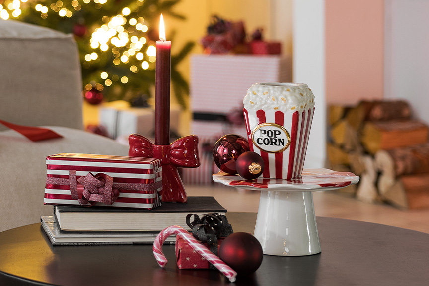 Rot-weiße BUTLERS-Deko fürs Weihnachtsfest.