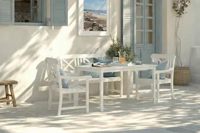 Terrasse im mediterran-griechischen Style inspiriert von der Urlaubsinsel Kreta.