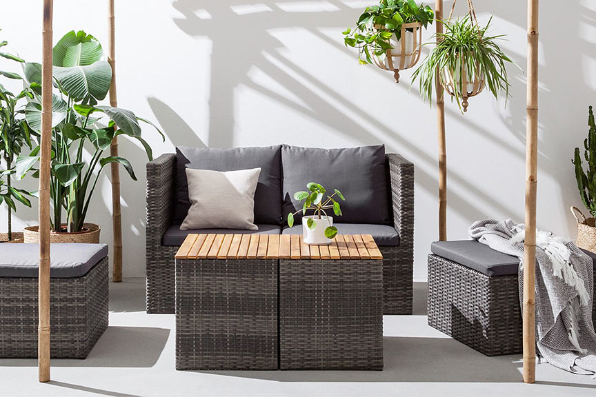 Donkergrijze loungemeubels van rotan voor tuin en terras