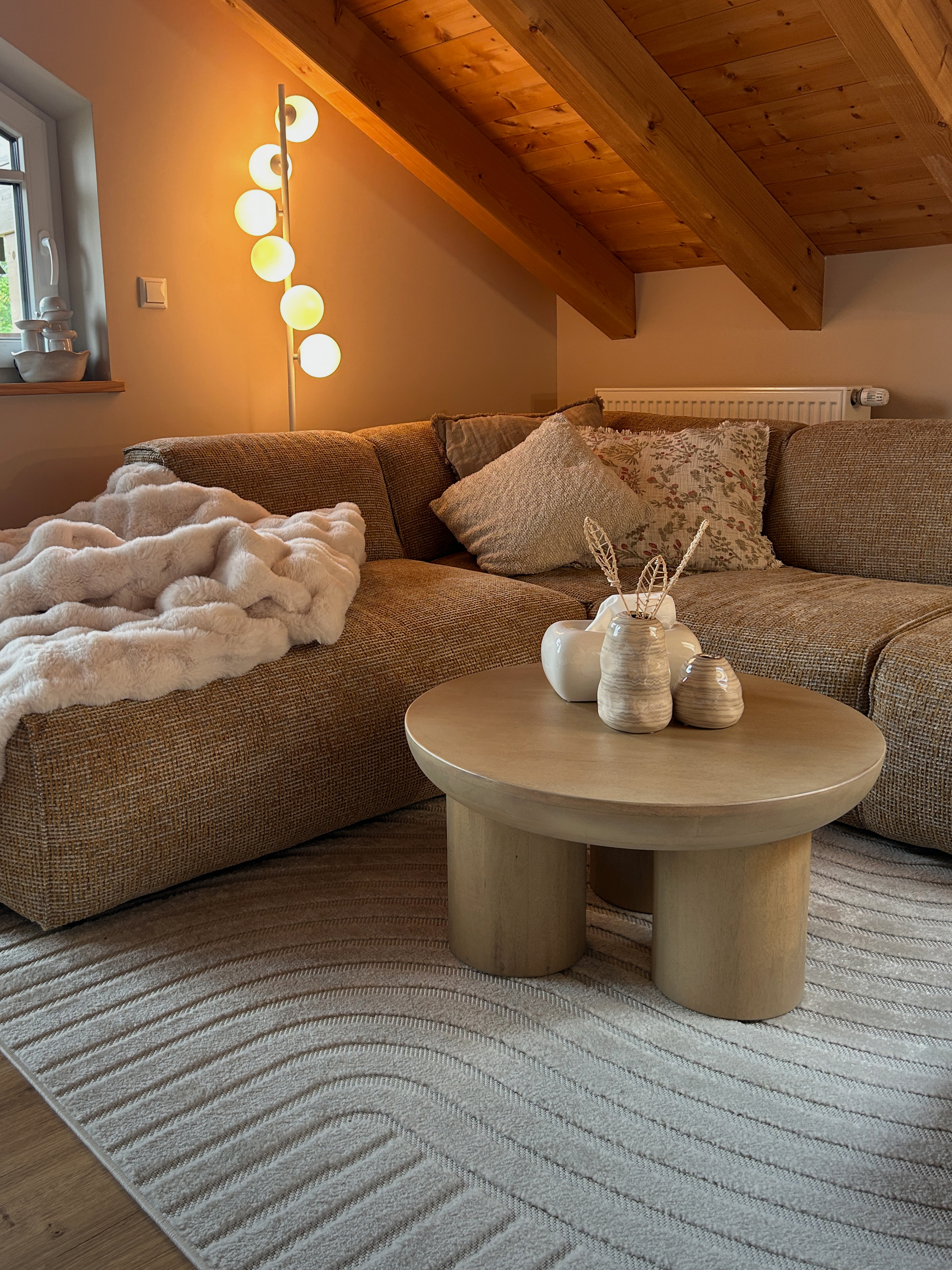 Couchtisch OLIDE.